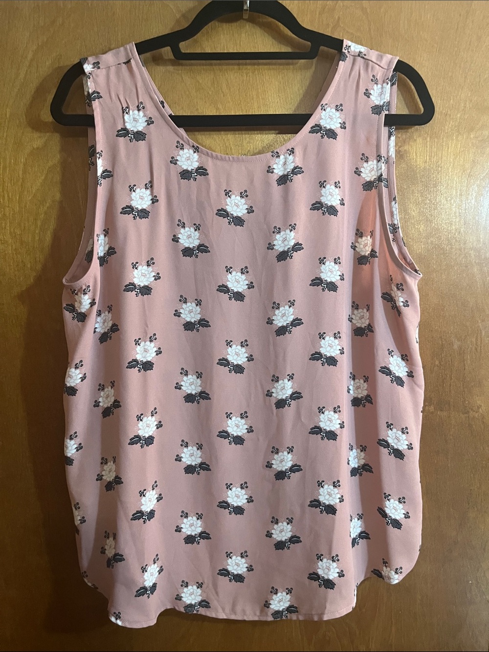 LOFT Pink Floral Sleeveless Camisole - Bundle for Free Shipping